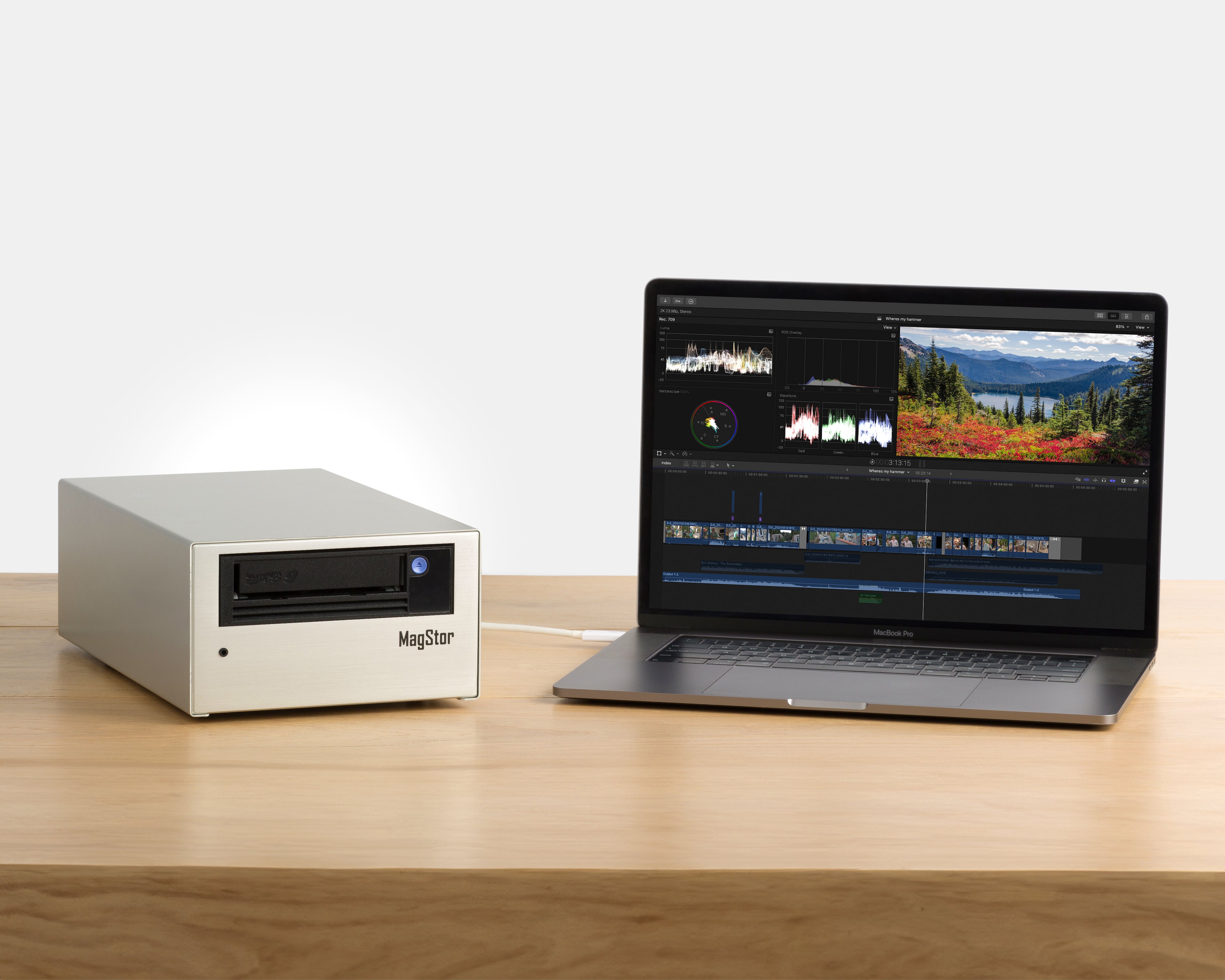 MagStor LTO-9 18TB Thunderbolt 3 / USB4 Slim Desktop Tape Drive TAA 6