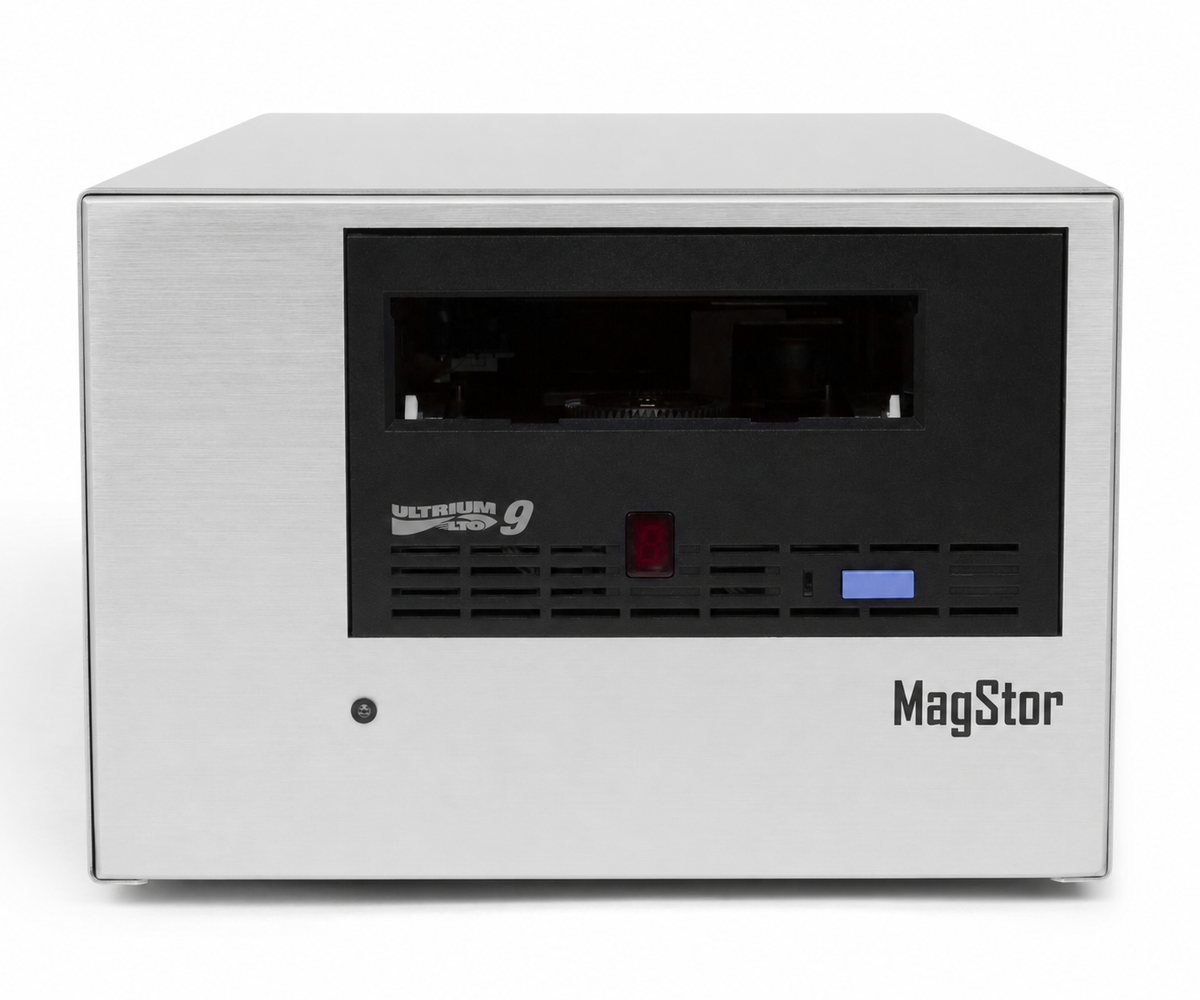 MagStor TRB5-L9-MAX front view; LTO-9 label adapted from MAX product photograph